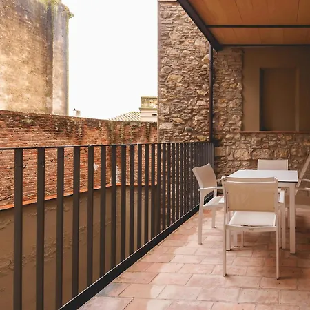 Bravissimo Força 17, Barri Vell
