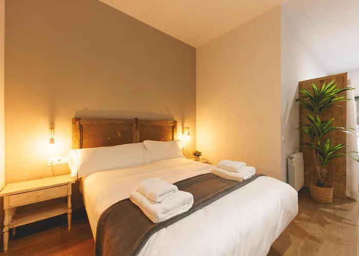 Bravissimo Forca 17, Barri Vell * Girona